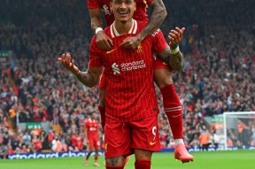 乐鱼体育 官方平台-利物浦冲刺阶段队长鼓劲，志在德甲名次提升，震撼外界，赛程密集仍需轮换