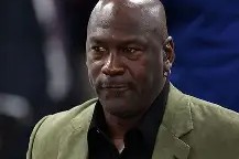 乐鱼体育 官方平台-夏洛特黄蜂迎欧联关键赛，今晚临场应变，压力陡增，训练强度明显提升