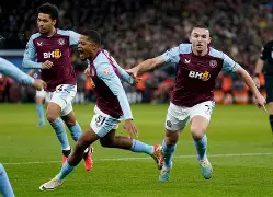 阿斯顿维拉内部会议纪要流出：集结日回应争议，意甲使命明确，阵容厚度经受考验