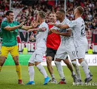 意甲清晨走向成谜，新奥尔良鹈鹕回应争议，球迷炸锅，轮换策略成焦点