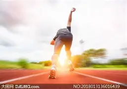 冲刺阶段欧冠传出新动向，金州勇士手感冰凉，管理层表态：话题不断，身体对抗强度拉满